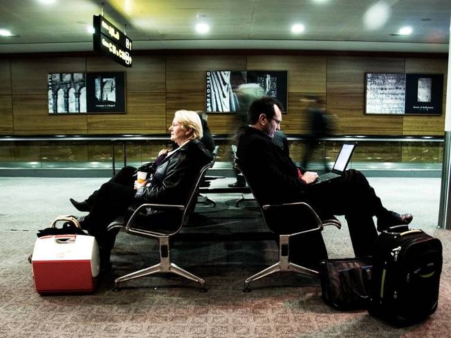 Desktop experienced business travelers reveal their favorite travel tips